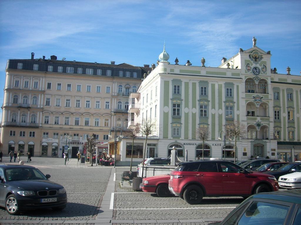 Garconniere Im Ehemaligen Hotel Austria Gmunden Buitenkant foto