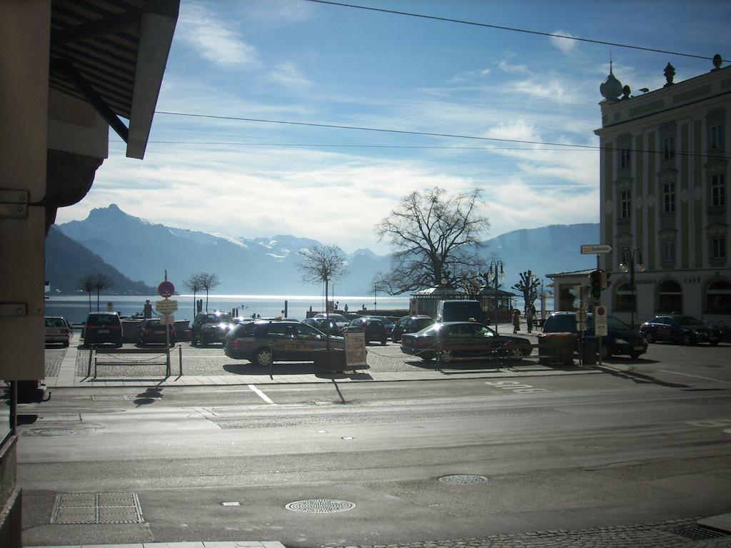 Garconniere Im Ehemaligen Hotel Austria Gmunden Buitenkant foto