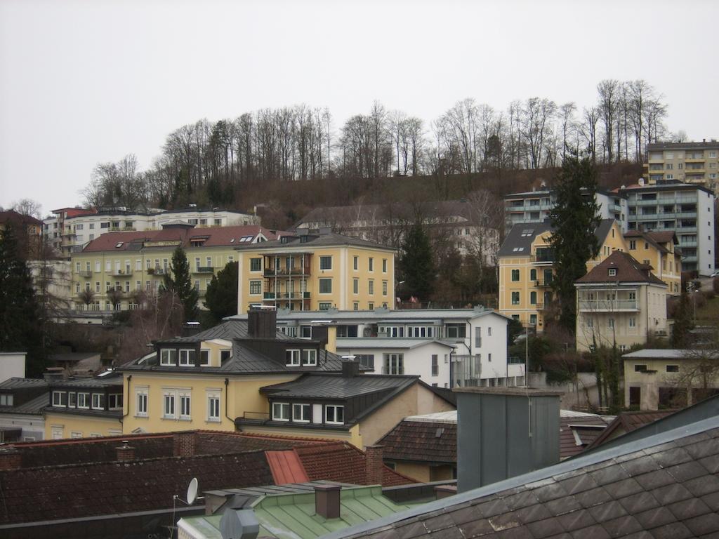 Garconniere Im Ehemaligen Hotel Austria Gmunden Buitenkant foto